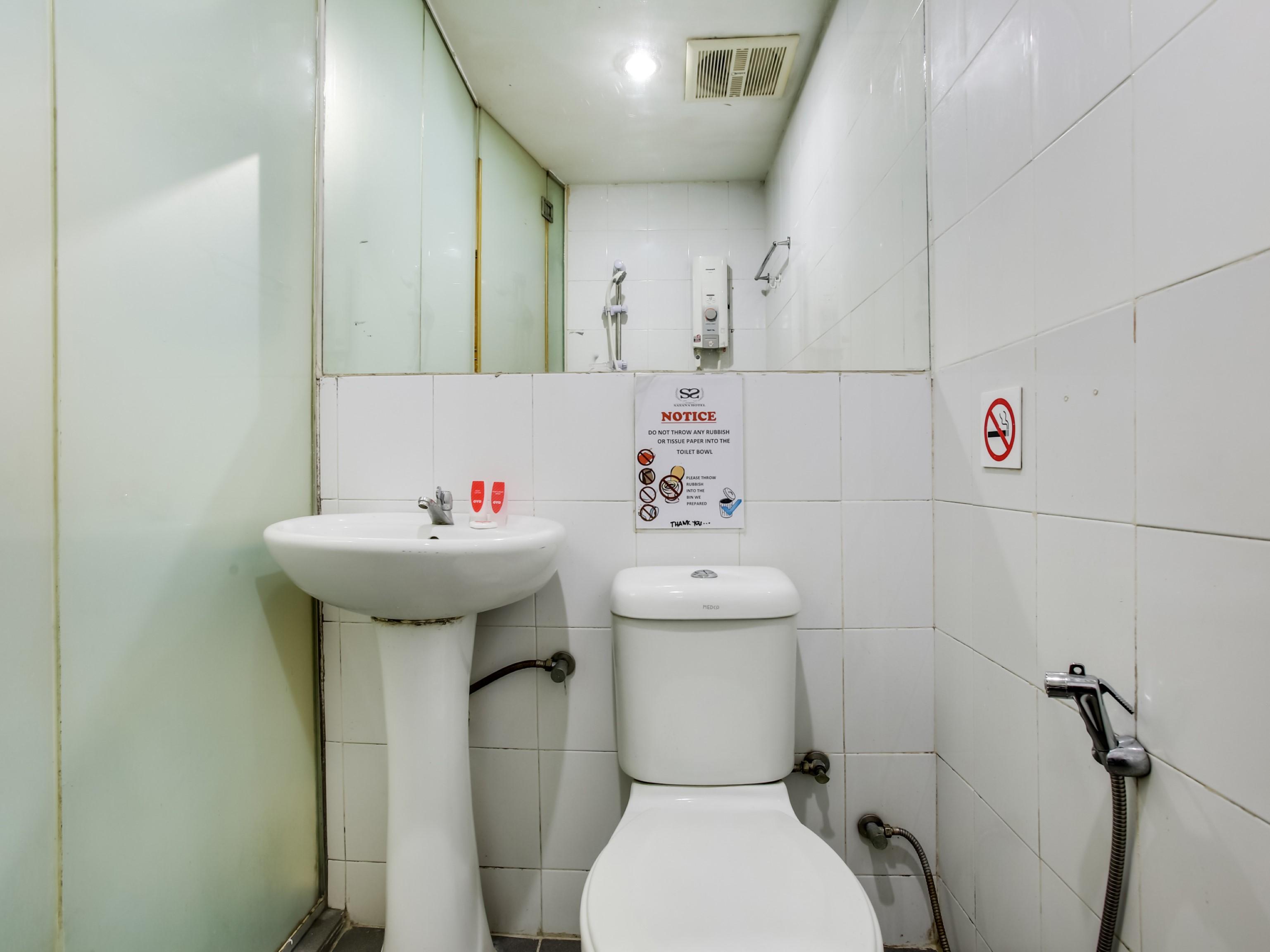 OYO 43927 サッサナ ホテル【Sanitized Stay】 クアラルンプール エクステリア 写真